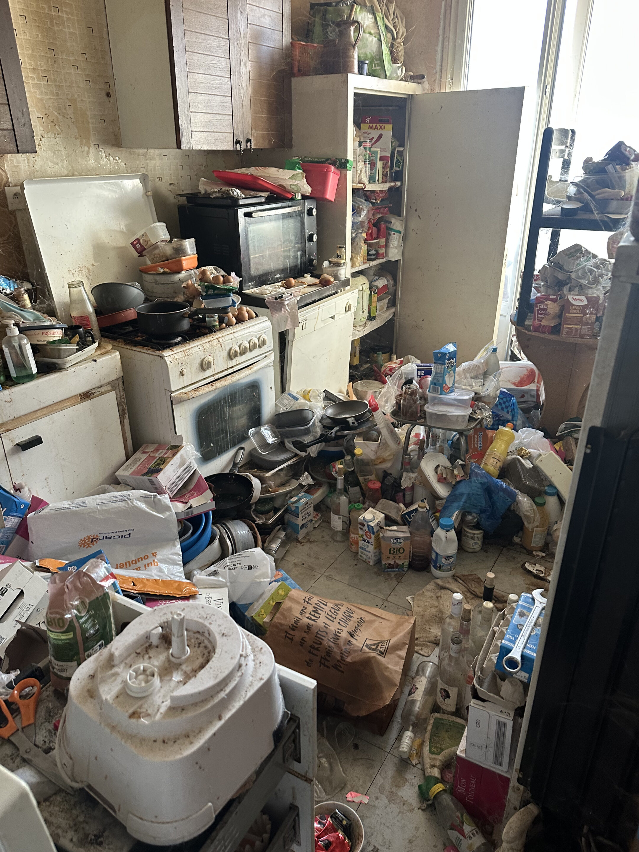 Disponibilité pour des interventions en urgence à Grenoble et ses alentours.